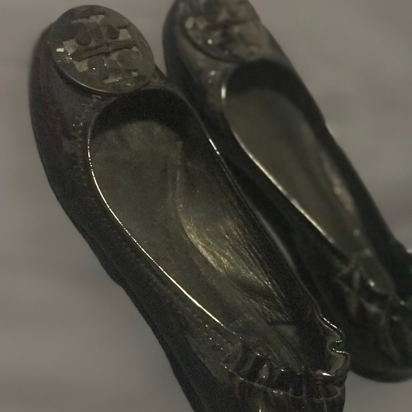 Tory Burch flats Size 4 - Picture 2 of 2